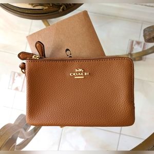 Coach Wrist Purse, Brown Color NWT, Small Purse